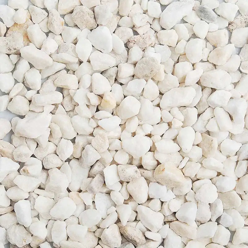 Meadow View Arctic White Chippings 10mm (2 for £18)
