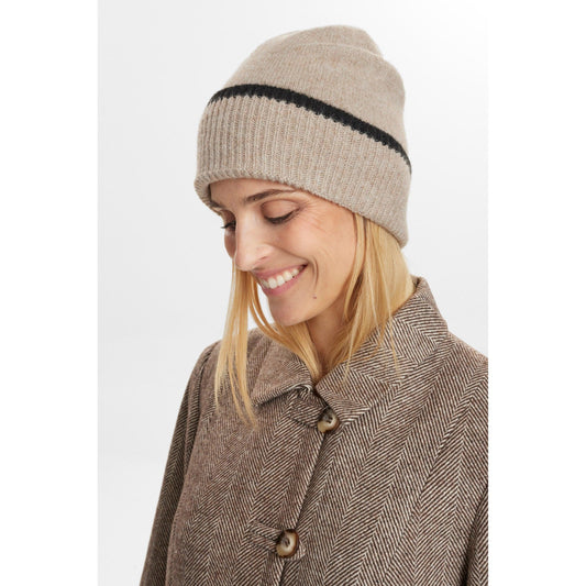 Nuoline Hat