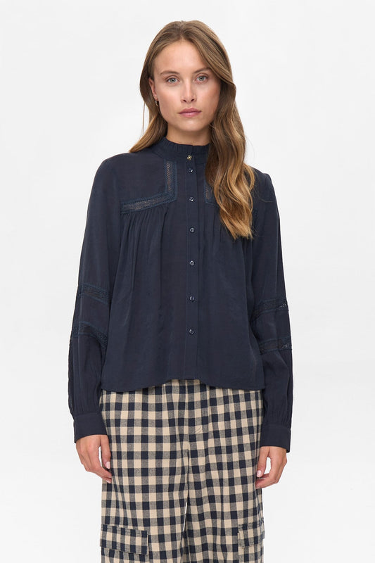 Nurika Shirt