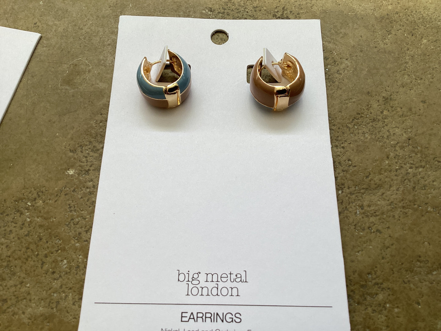 Big Metal London Sylvana Two Toned Blue/Beige Earrings