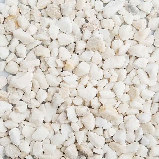 Meadow View Arctic White Chippings 10mm (2 for £18)